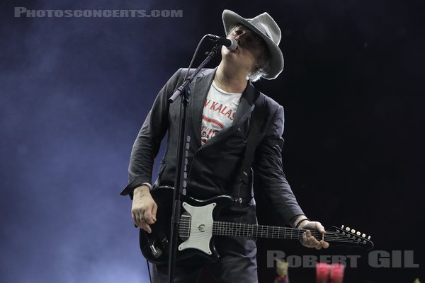 THE LIBERTINES - 2024-08-17 - CHARLEVILLE-MEZIERES - Square Bayard - Zanzibar - Peter Doherty